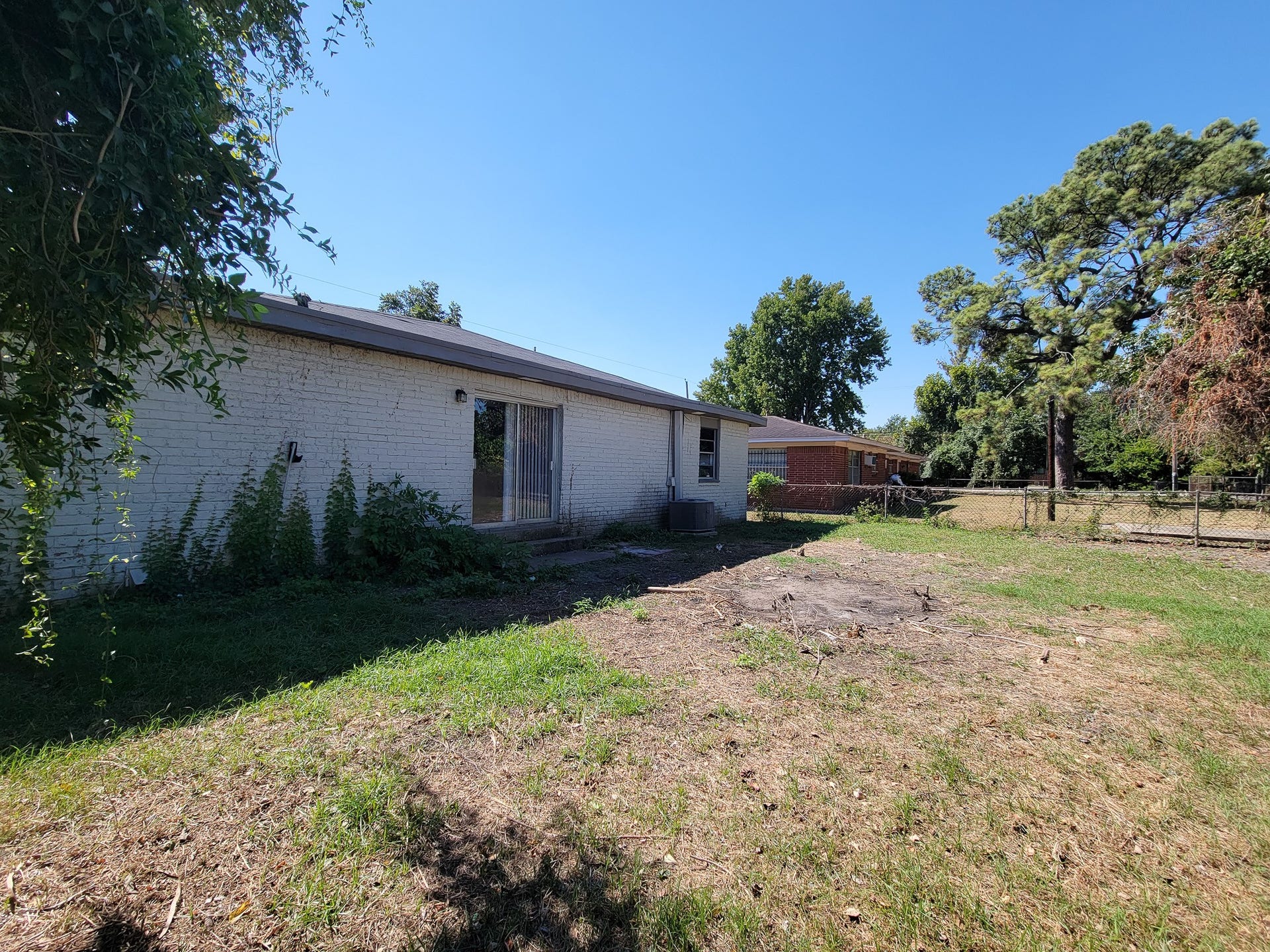 5007 Caplin Street, Houston, TX 77026