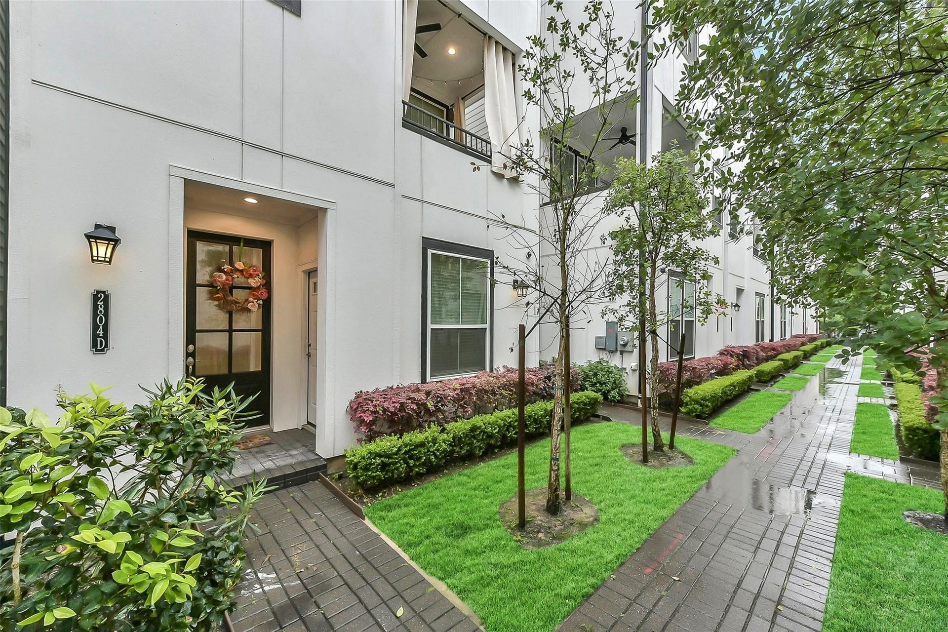 2804 Grand Fountains Drive, #D, Houston, TX 77054 2804 Grand Fountains Drive, #D, Houston, TX 77054