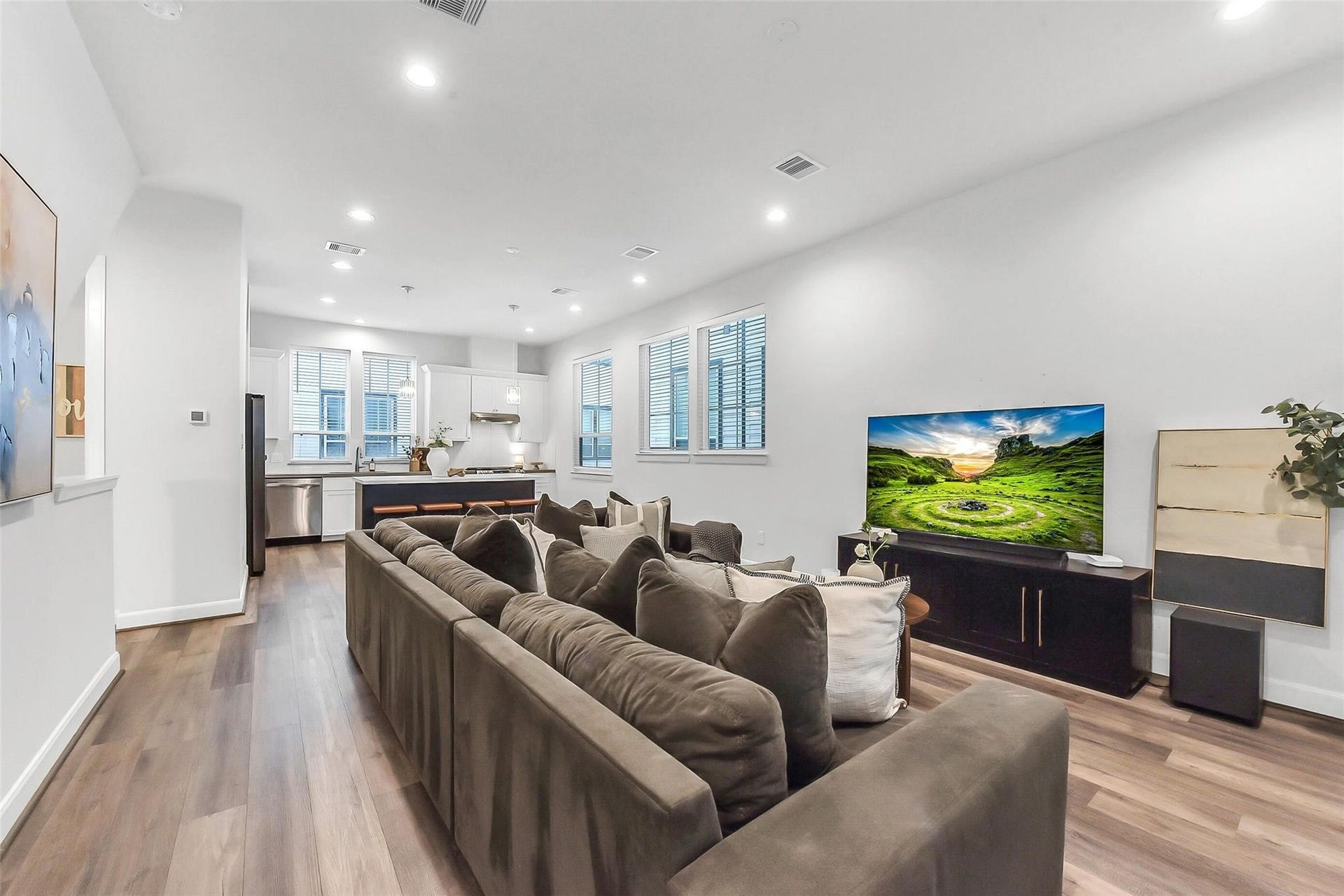 2804 Grand Fountains Drive, #D, Houston, TX 77054 2804 Grand Fountains Drive, #D, Houston, TX 77054