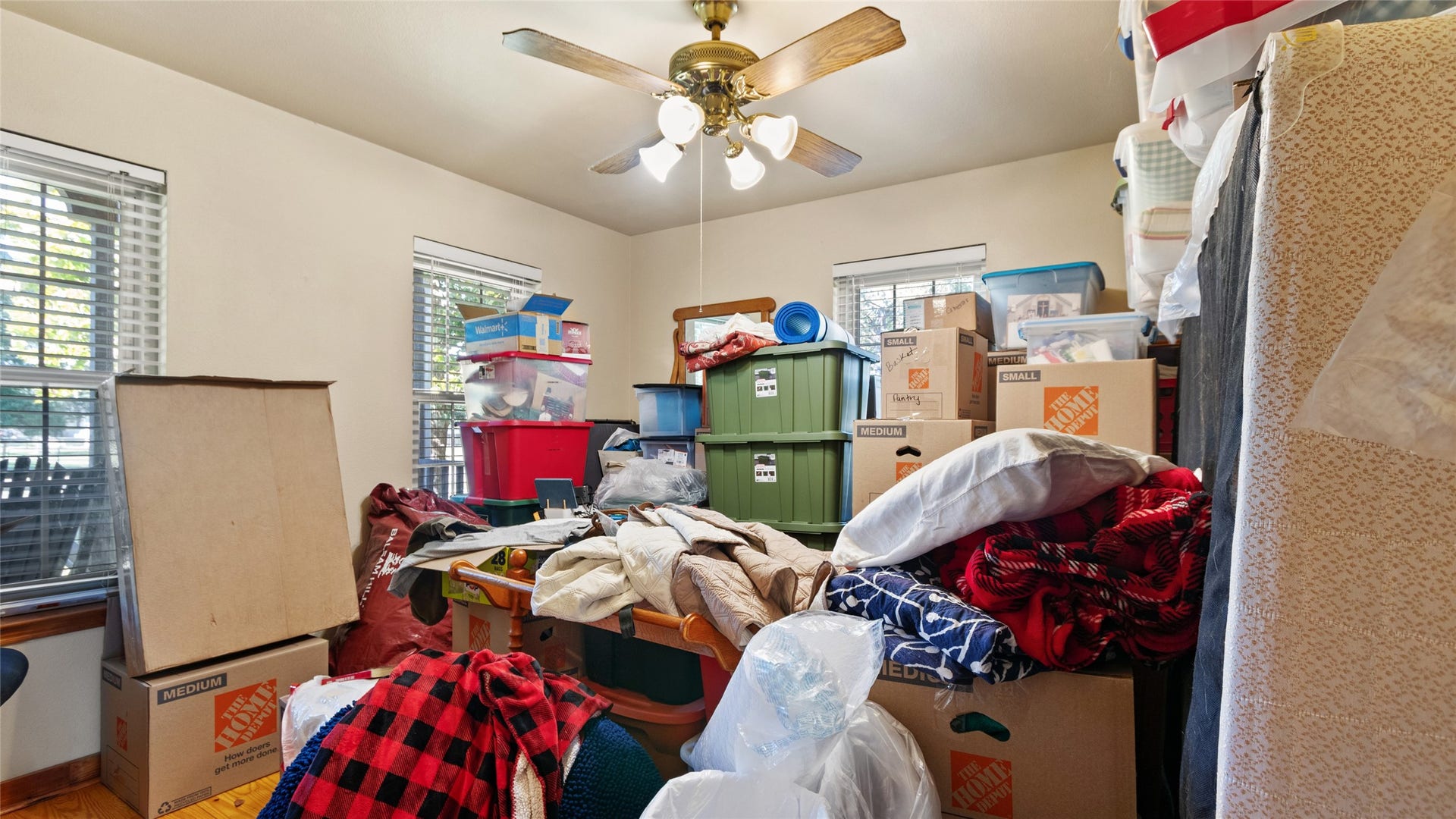 5101 W Zephyr Drive, #C378B, Alvin, TX 77511 Second bedroom is currently full with boxes