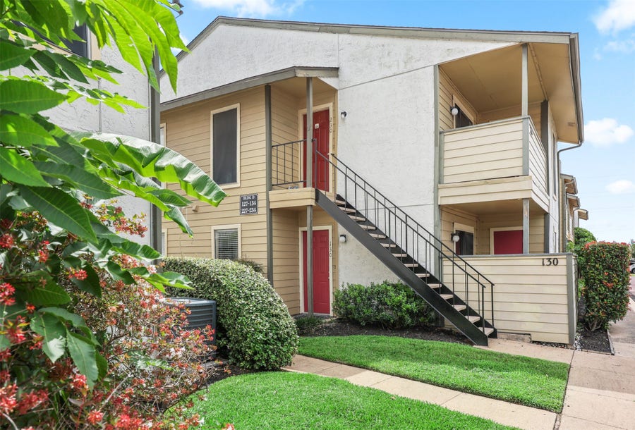Property photo for 15534 Zabolio Drive, #130, Webster, TX