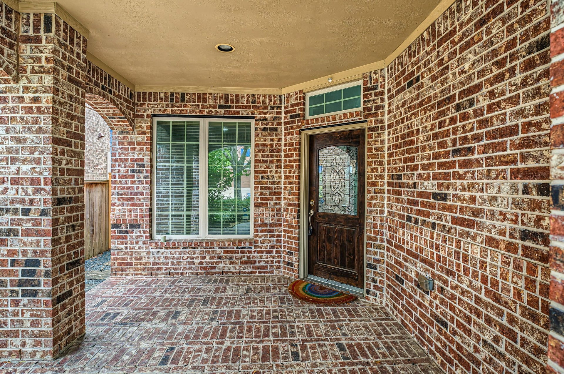 Now this is a porch! Can't you see a bistro table and chairs? Maybe a porch swing to 2? Room for both!