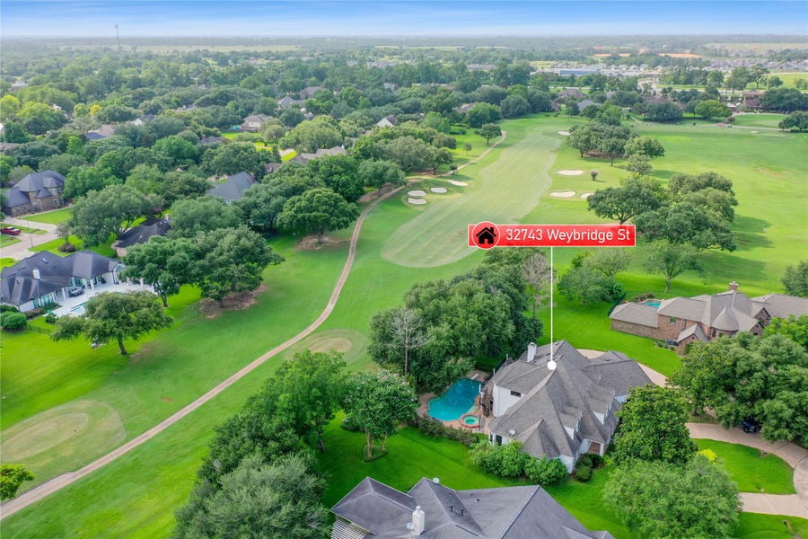 Property photo for 32743 Weybridge St, Fulshear, TX