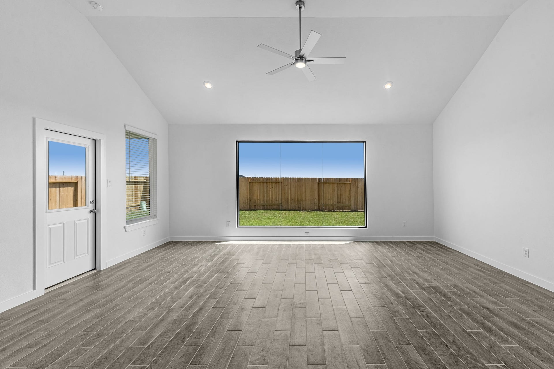 831 orchard Vale Road, Rosharon, TX 77583 Representative Photo
