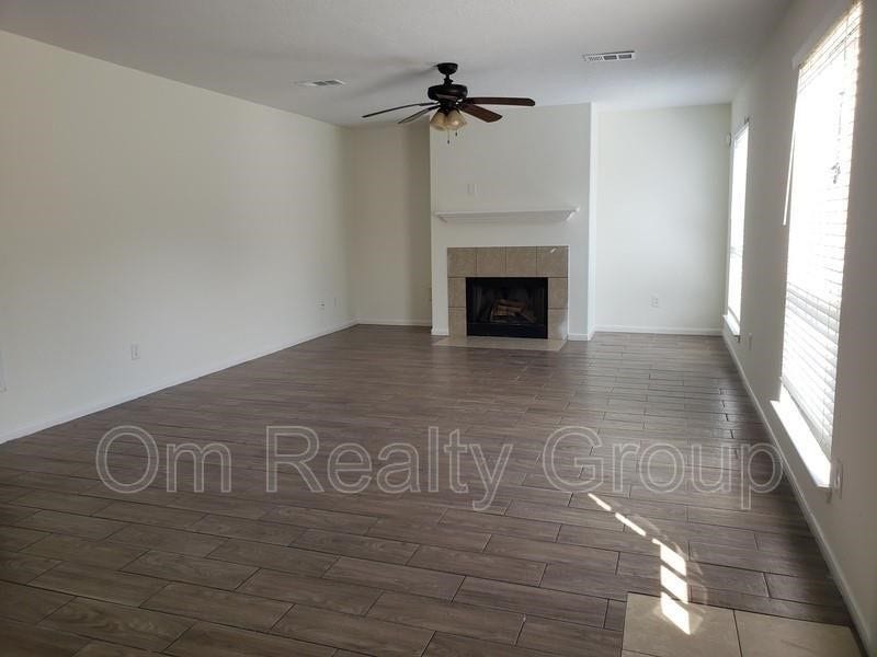 6655 Stonefort Ct, Katy, TX 77449 6655 Stonefort Ct, Katy, TX 77449