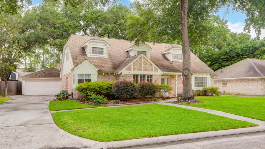 Property photo for 11606 Primwood Drive, Houston, TX