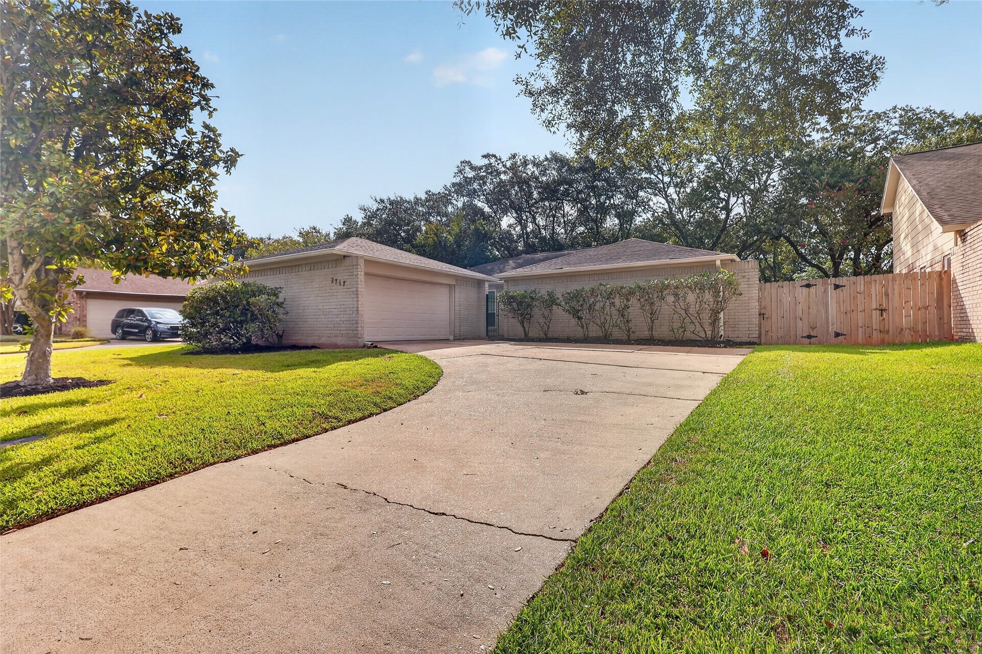 2747 Colony Drive, Sugar Land, TX 77479 2747 Colony Drive, Sugar Land, TX 77479