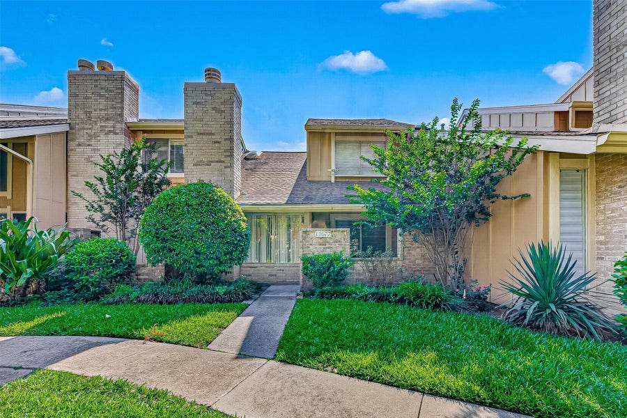 Property photo for 11677 Village Place Drive, Houston, TX