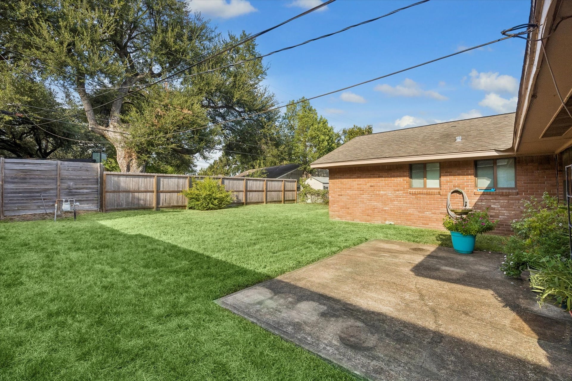 5306 Lamonte Lane, Houston, TX 77092