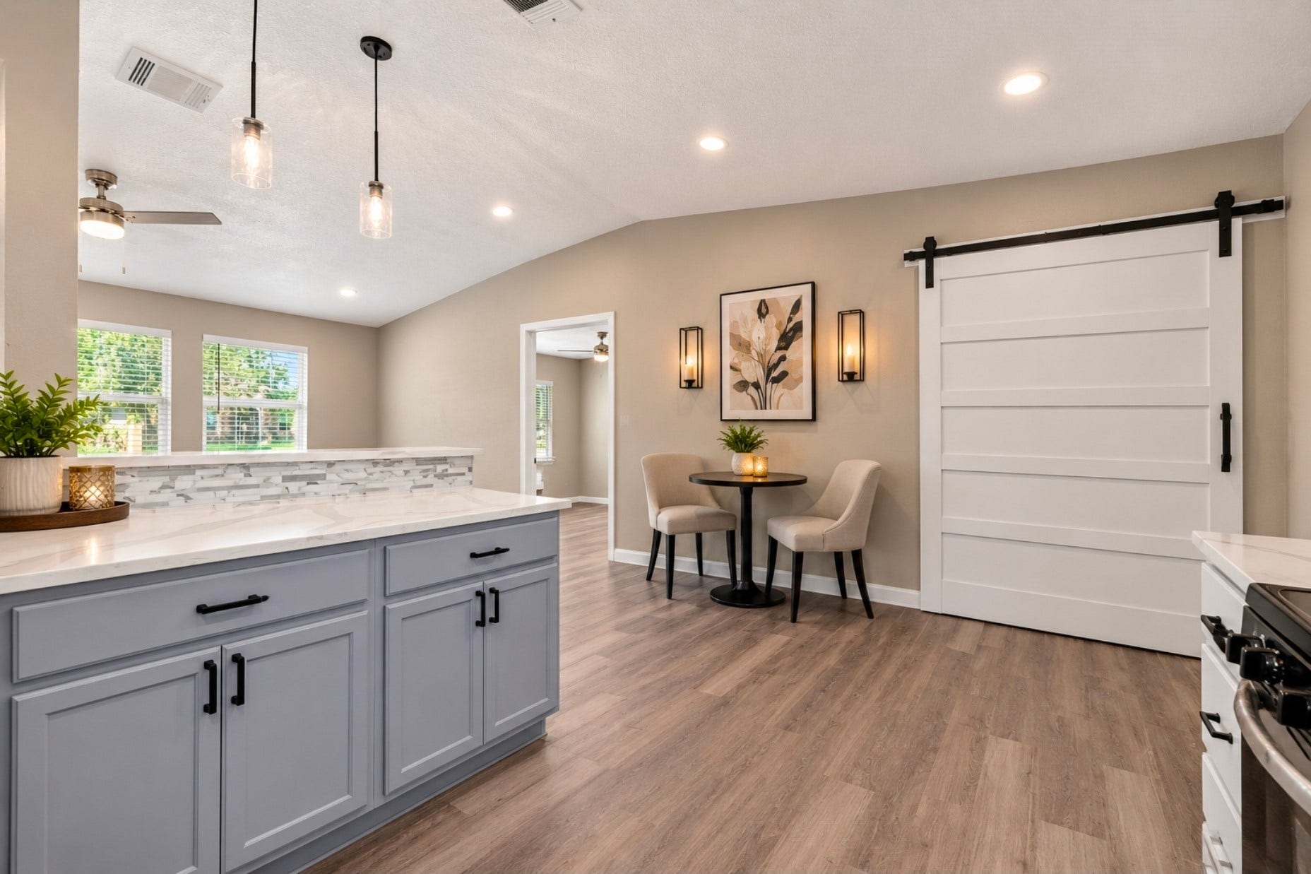 1302 Appomattox Drive, Texas City, TX 77591 Dining area virtually staged