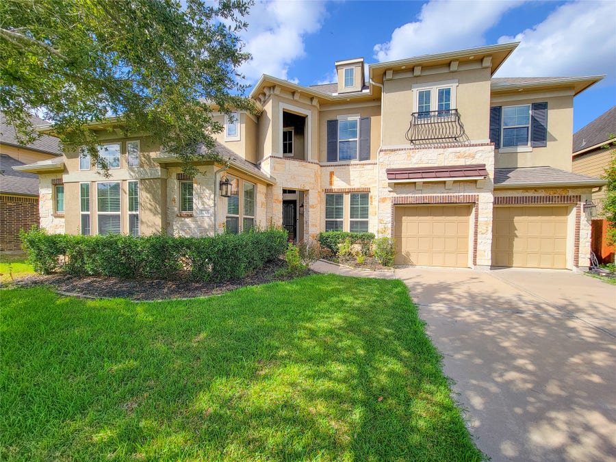 Property photo for 12509 Ivy Run Lane, Pearland, TX
