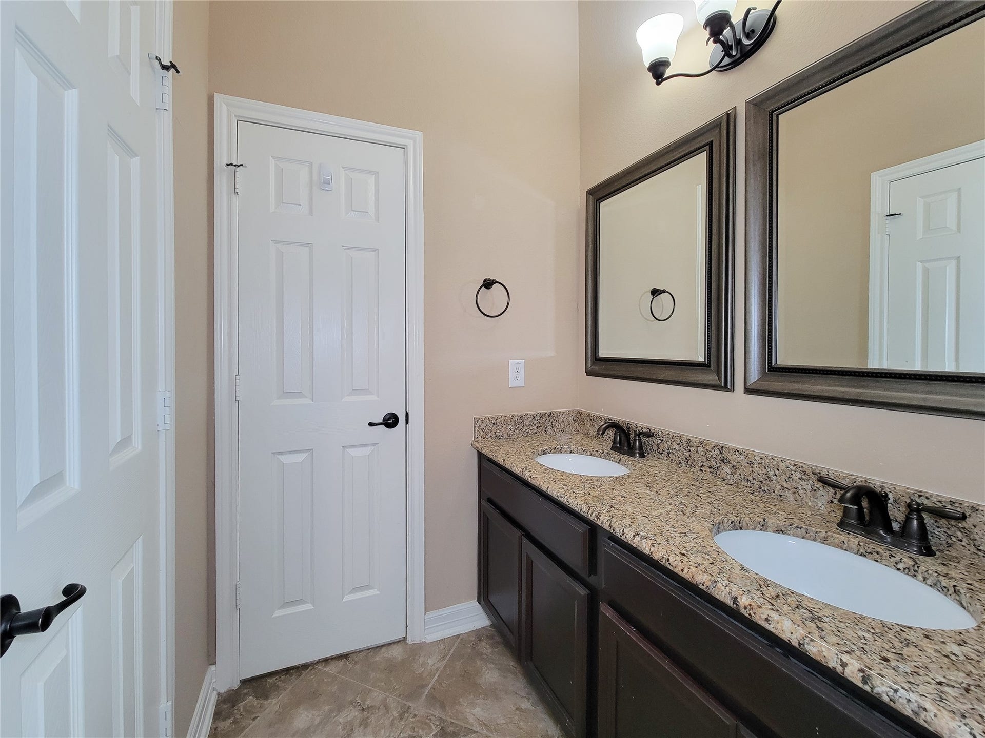 12509 Ivy Run Lane, Pearland, TX 77584