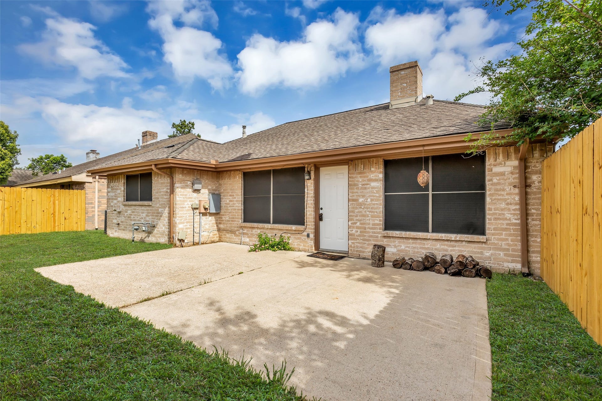 11827 Brook Meadows Lane, Meadows Place, TX 77477 11827 Brook Meadows Lane, Meadows Place, TX 77477