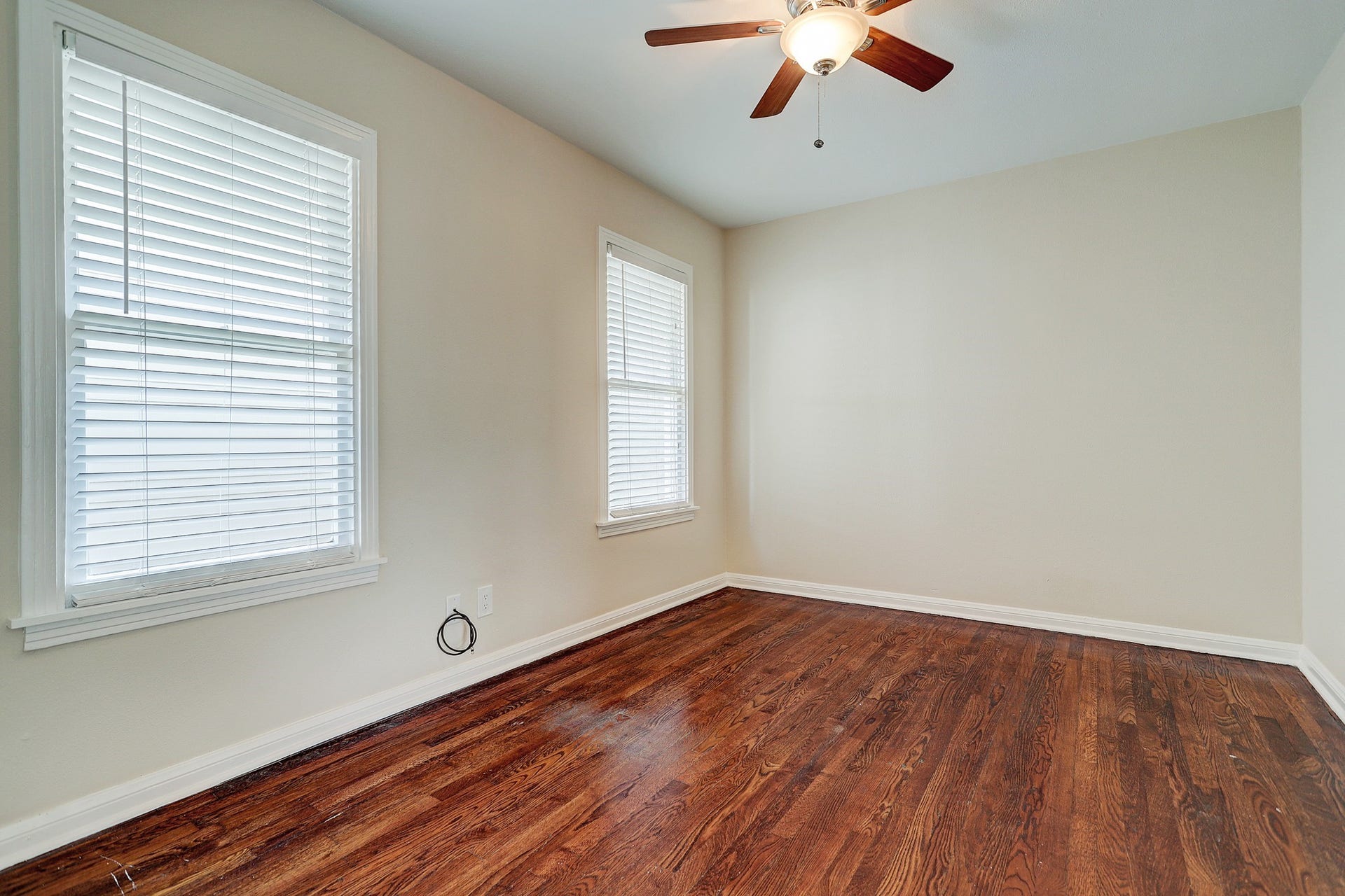 2806 Michaux St Street, Houston, TX 77009 2806 Michaux St Street, Houston, TX 77009