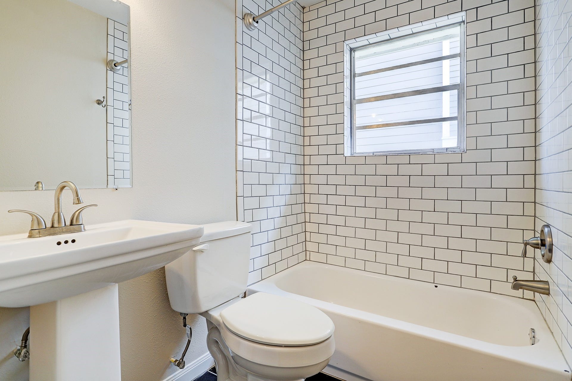 2806 Michaux St Street, Houston, TX 77009 2806 Michaux St Street, Houston, TX 77009