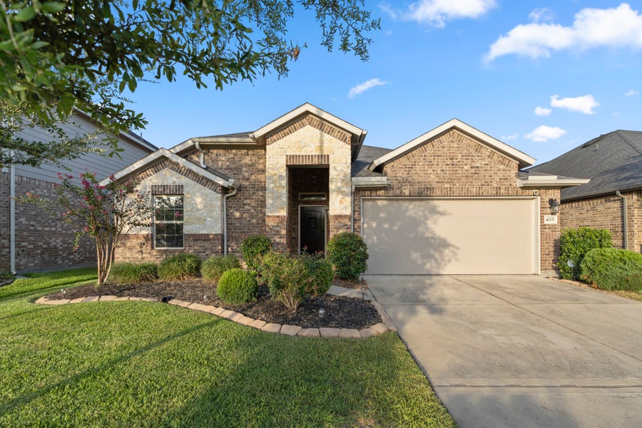 Property photo for 4115 Steven Falls Court, Spring, TX