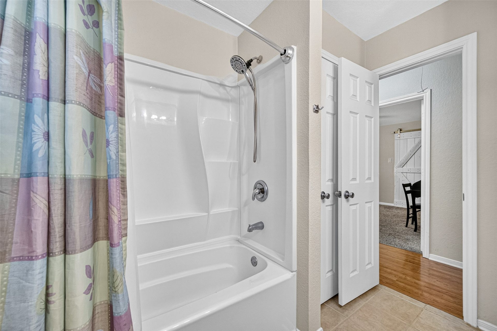 2316 29th Avenue N, Texas City, TX 77590 2316 29th Avenue N, Texas City, TX 77590