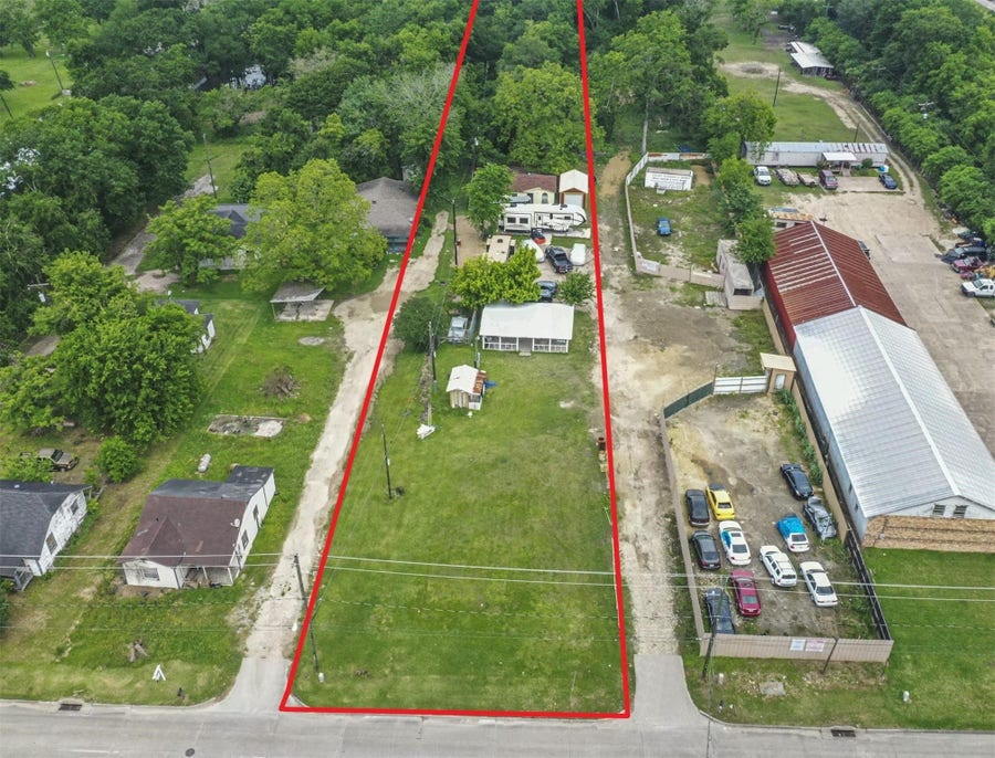 Property photo for 2842 5th Street, Stafford, TX