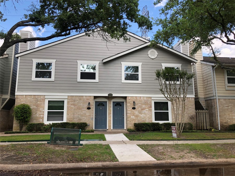 Property photo for 738 Memorial Mews Street, #B, Houston, TX