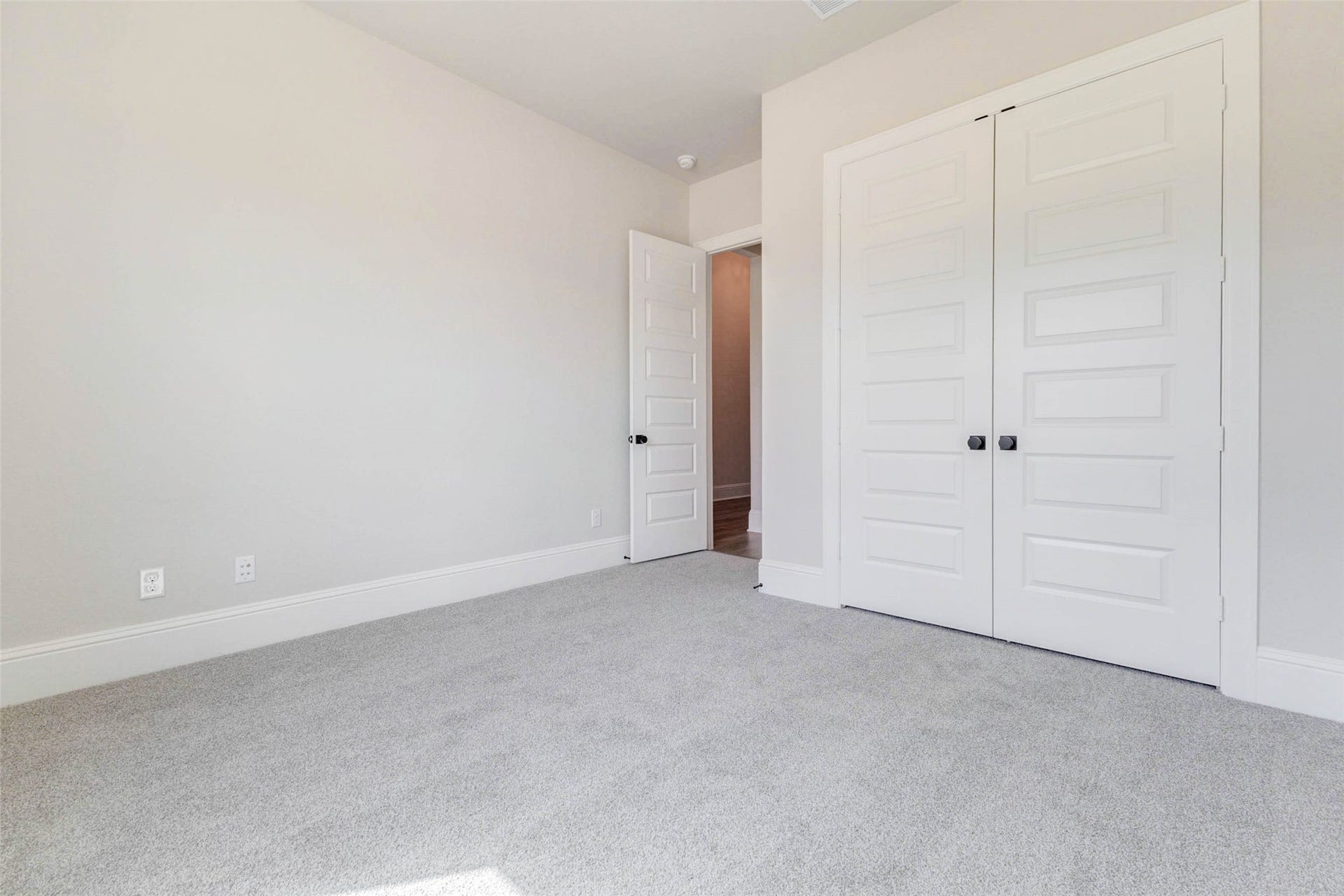 4834 Parkgate Avenue, Fulshear, TX 77441