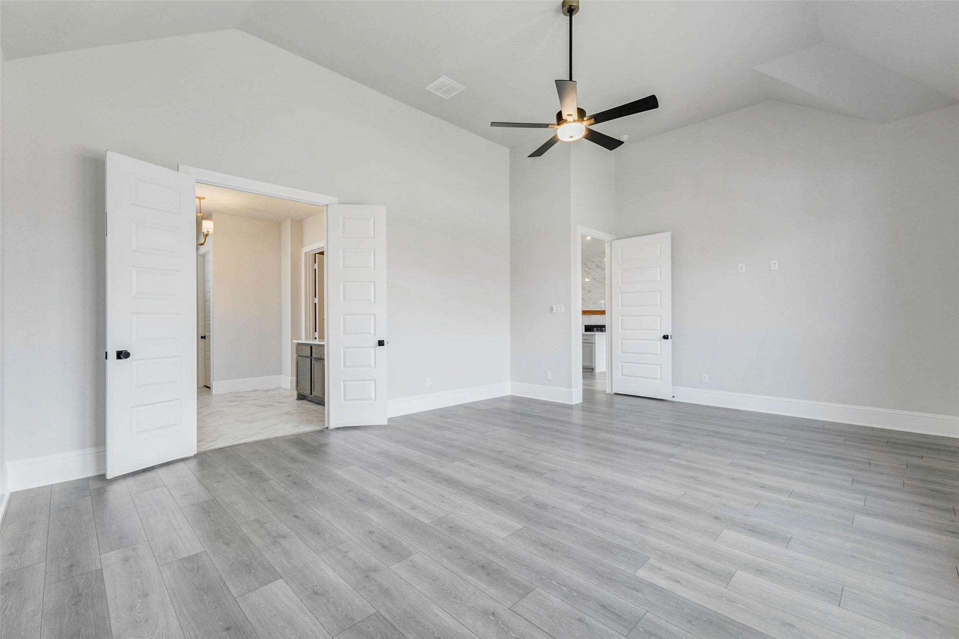 4834 Parkgate Avenue, Fulshear, TX 77441