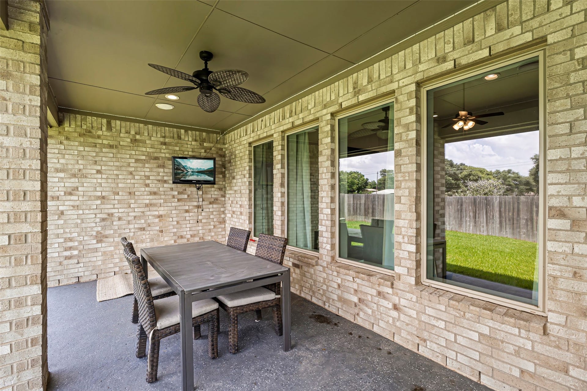 7823 Leighton Trail, Pasadena, TX 77505 7823 Leighton Trail, Pasadena, TX 77505