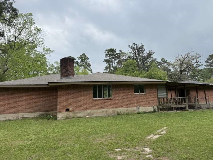 Property photo for 132 White Oak Drive N, Woodbranch, TX