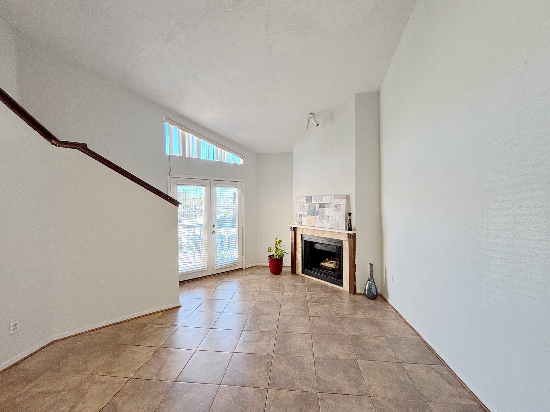 10855 Meadowglen Lane, #1024, Houston, TX 77042