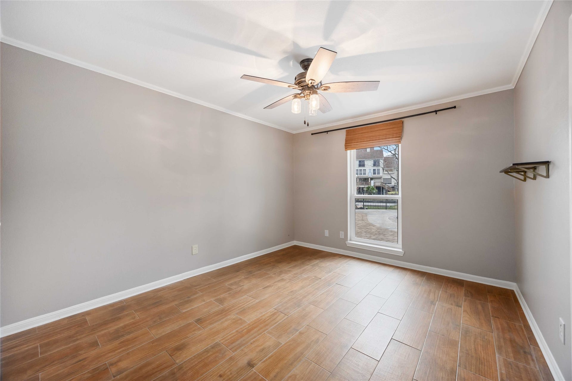 18623 Point Lookout Drive, Nassau Bay, TX 77058 18623 Point Lookout Drive, Nassau Bay, TX 77058