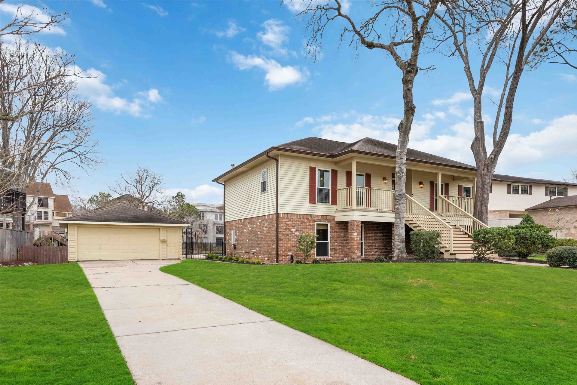 18623 Point Lookout Drive, Nassau Bay, TX 77058 18623 Point Lookout Drive, Nassau Bay, TX 77058