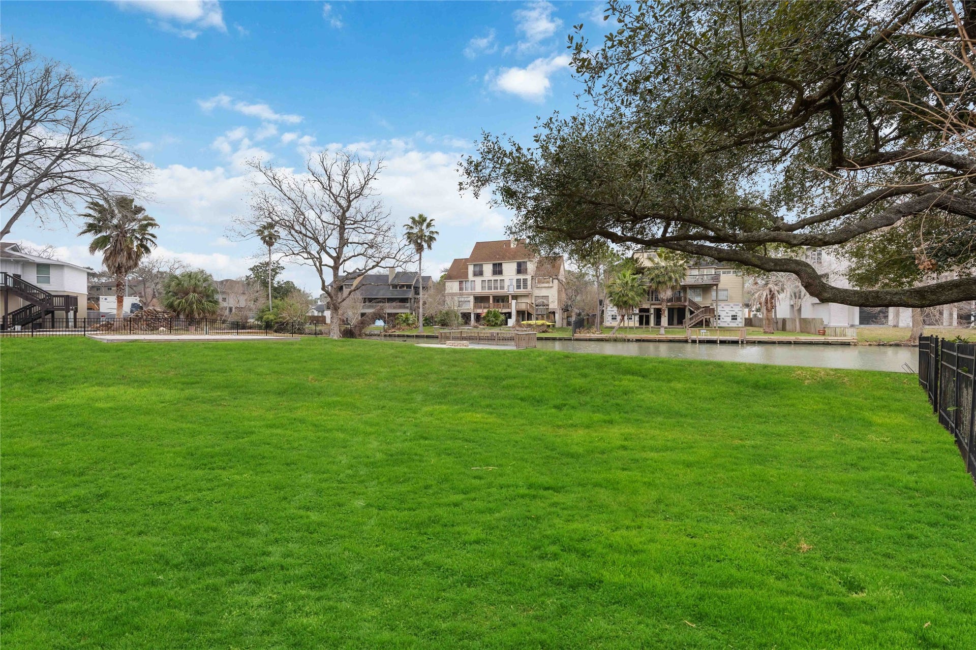 18623 Point Lookout Drive, Nassau Bay, TX 77058 18623 Point Lookout Drive, Nassau Bay, TX 77058