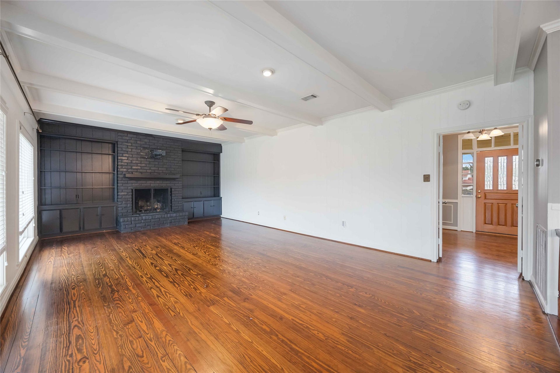 18623 Point Lookout Drive, Nassau Bay, TX 77058 18623 Point Lookout Drive, Nassau Bay, TX 77058