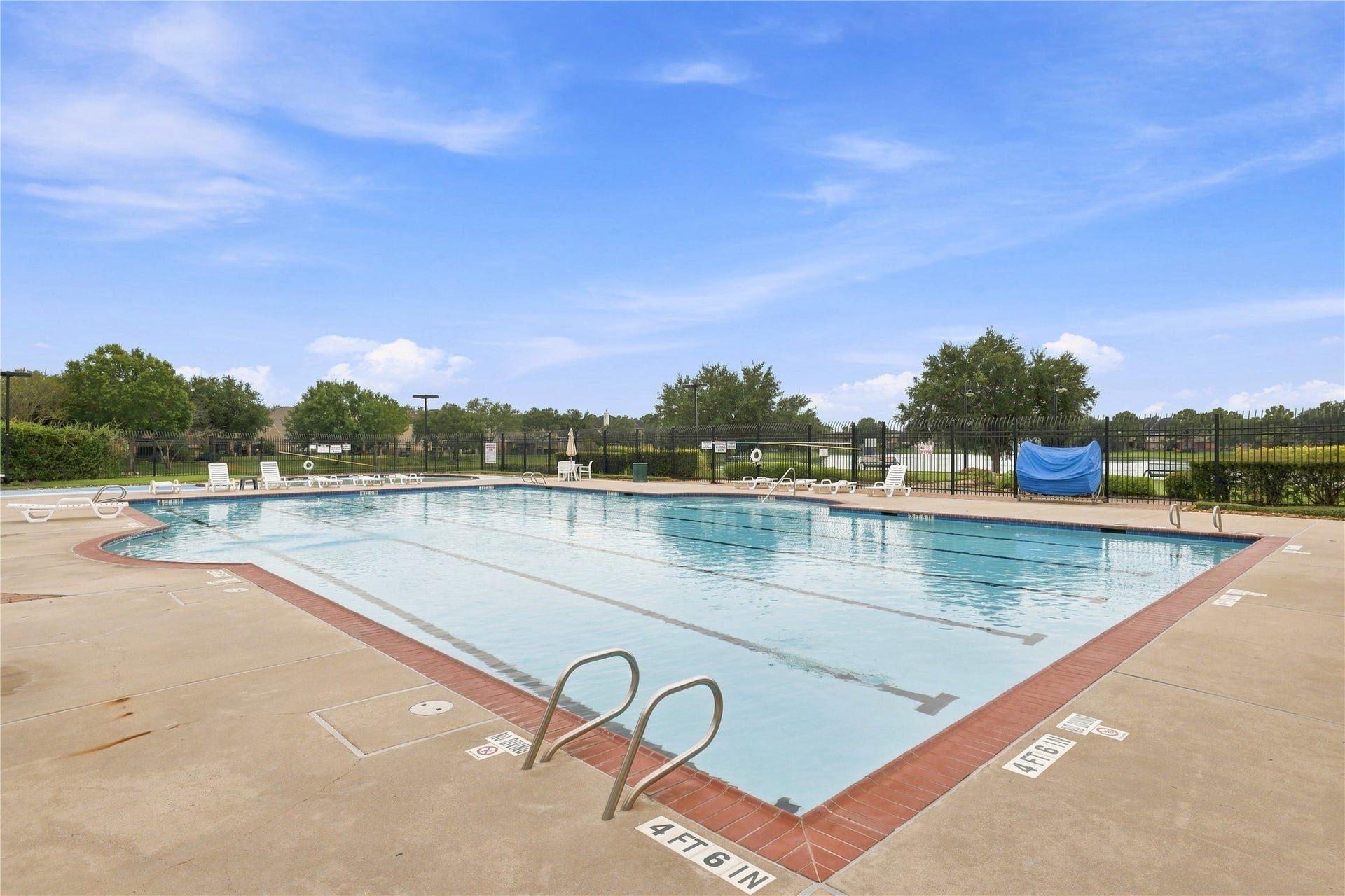 11107 Canyon Crossing Lane, Richmond, TX 77406 Community