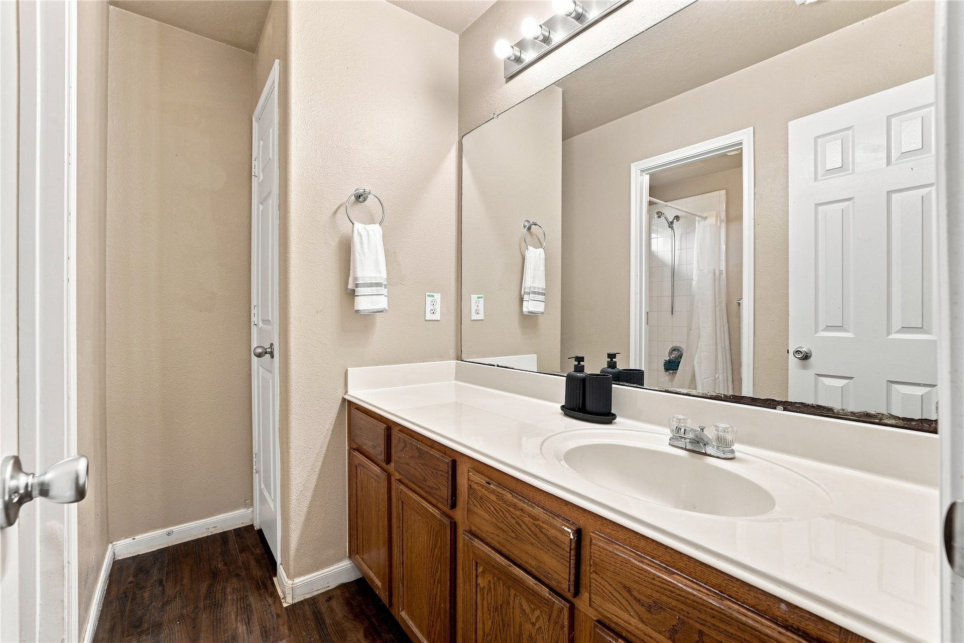 11107 Canyon Crossing Lane, Richmond, TX 77406 11107 Canyon Crossing Lane, Richmond, TX 77406
