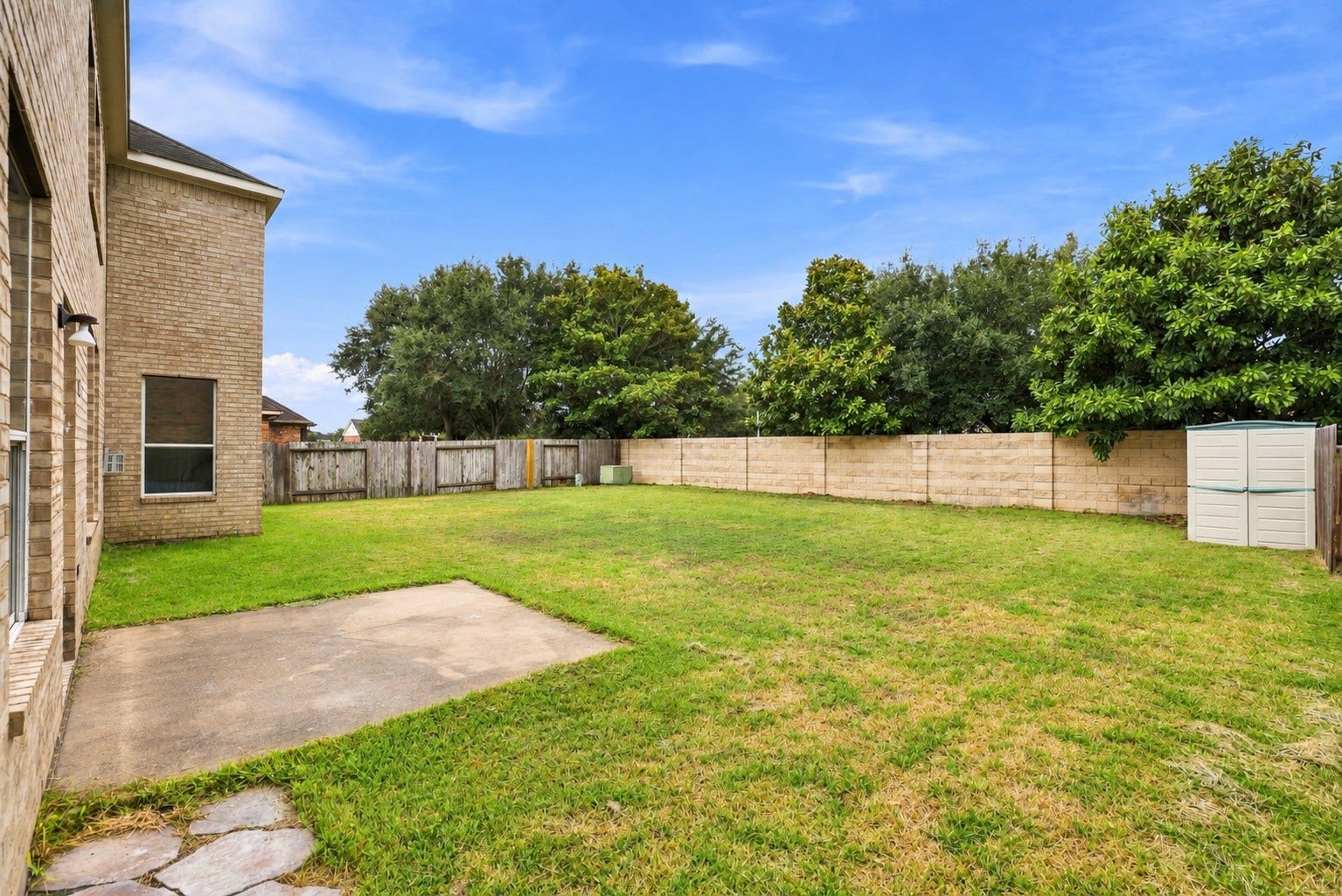 11107 Canyon Crossing Lane, Richmond, TX 77406 Backyard