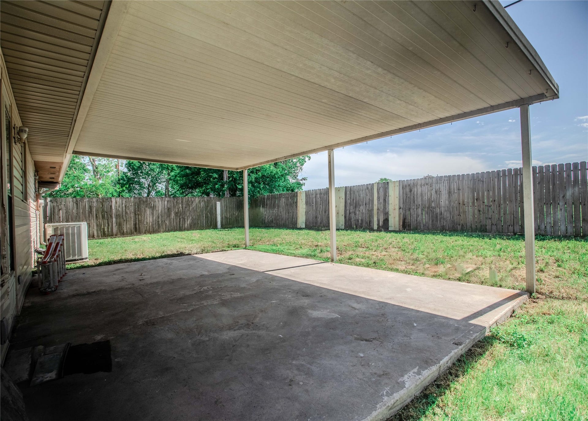 311 Forest Hills Drive, League City, TX 77573 Backyard