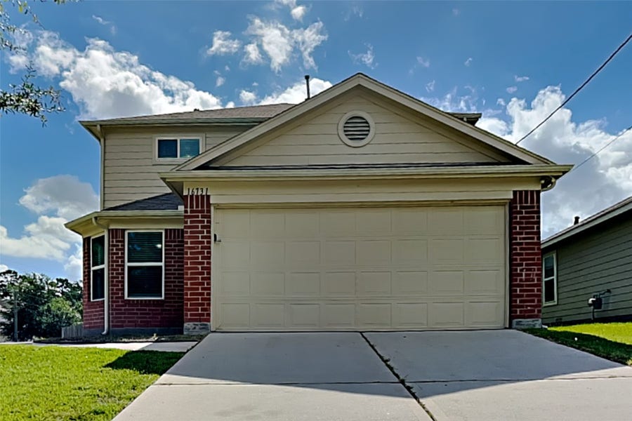 Property photo for 16731 N Blue Jay Drive, Conroe, TX