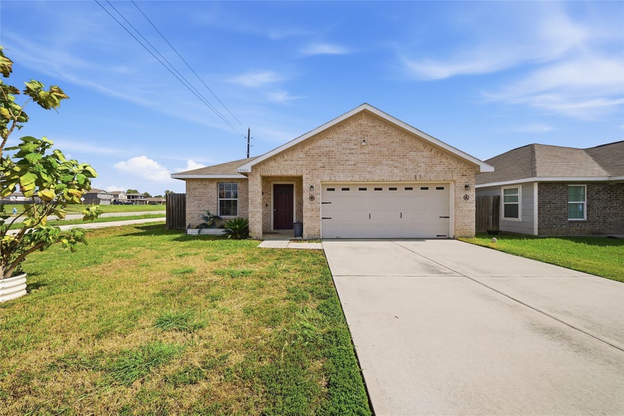 Property photo for 23340 Sandpiper Trail, Spring, TX
