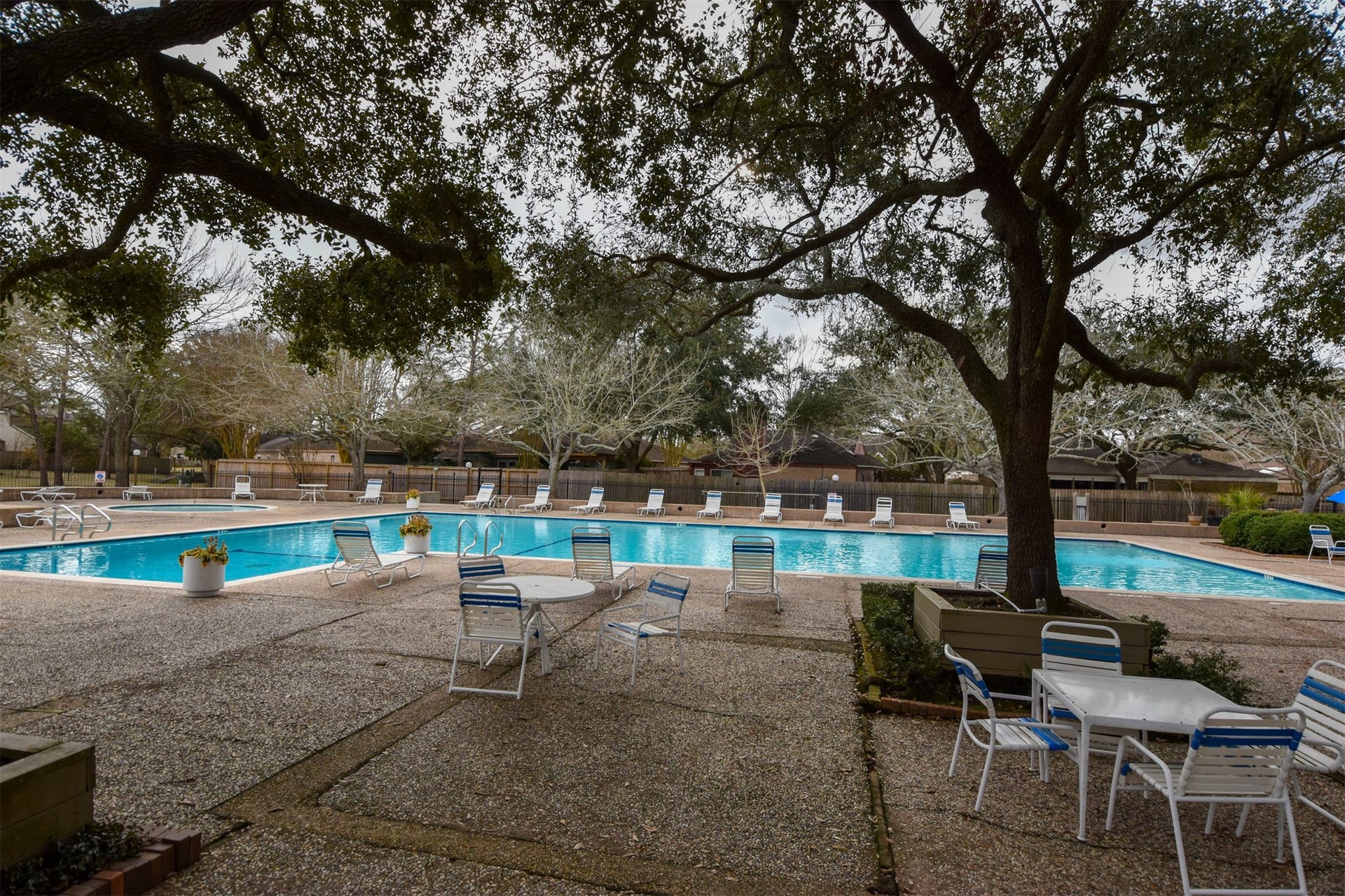 1426 Chardonnay Drive, Houston, TX 77077 1426 Chardonnay Drive, Houston, TX 77077