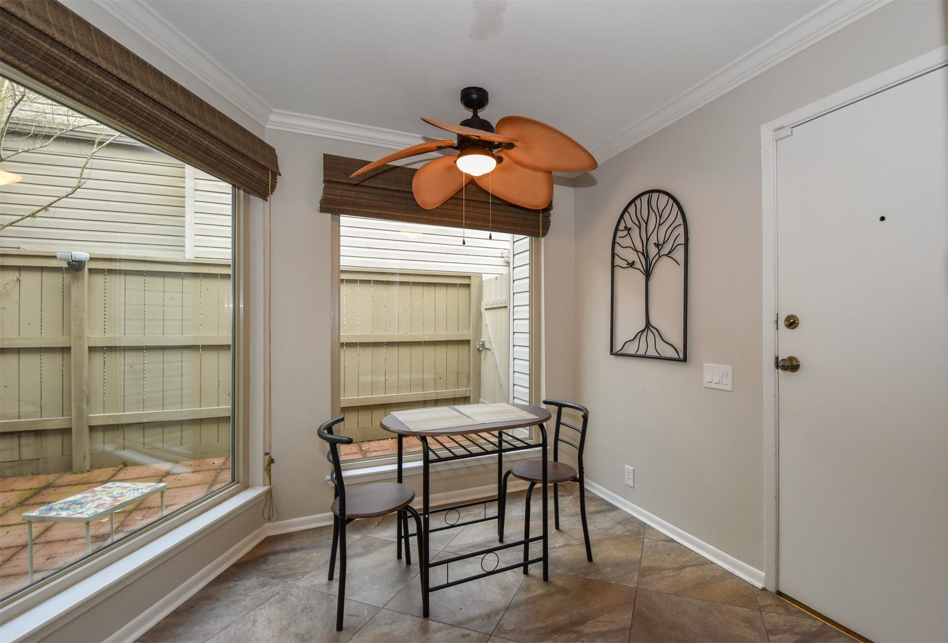 1426 Chardonnay Drive, Houston, TX 77077 1426 Chardonnay Drive, Houston, TX 77077
