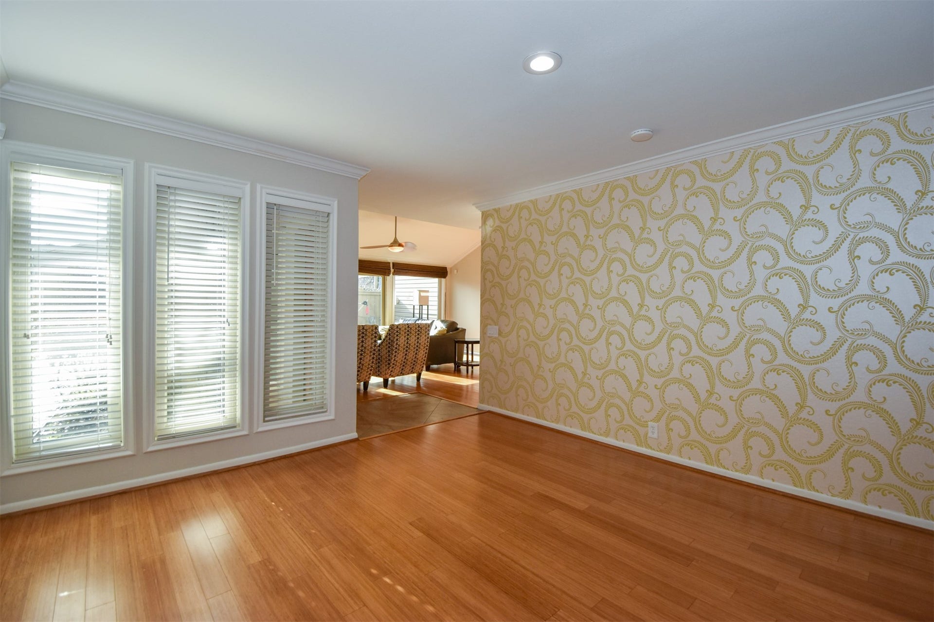 1426 Chardonnay Drive, Houston, TX 77077 1426 Chardonnay Drive, Houston, TX 77077