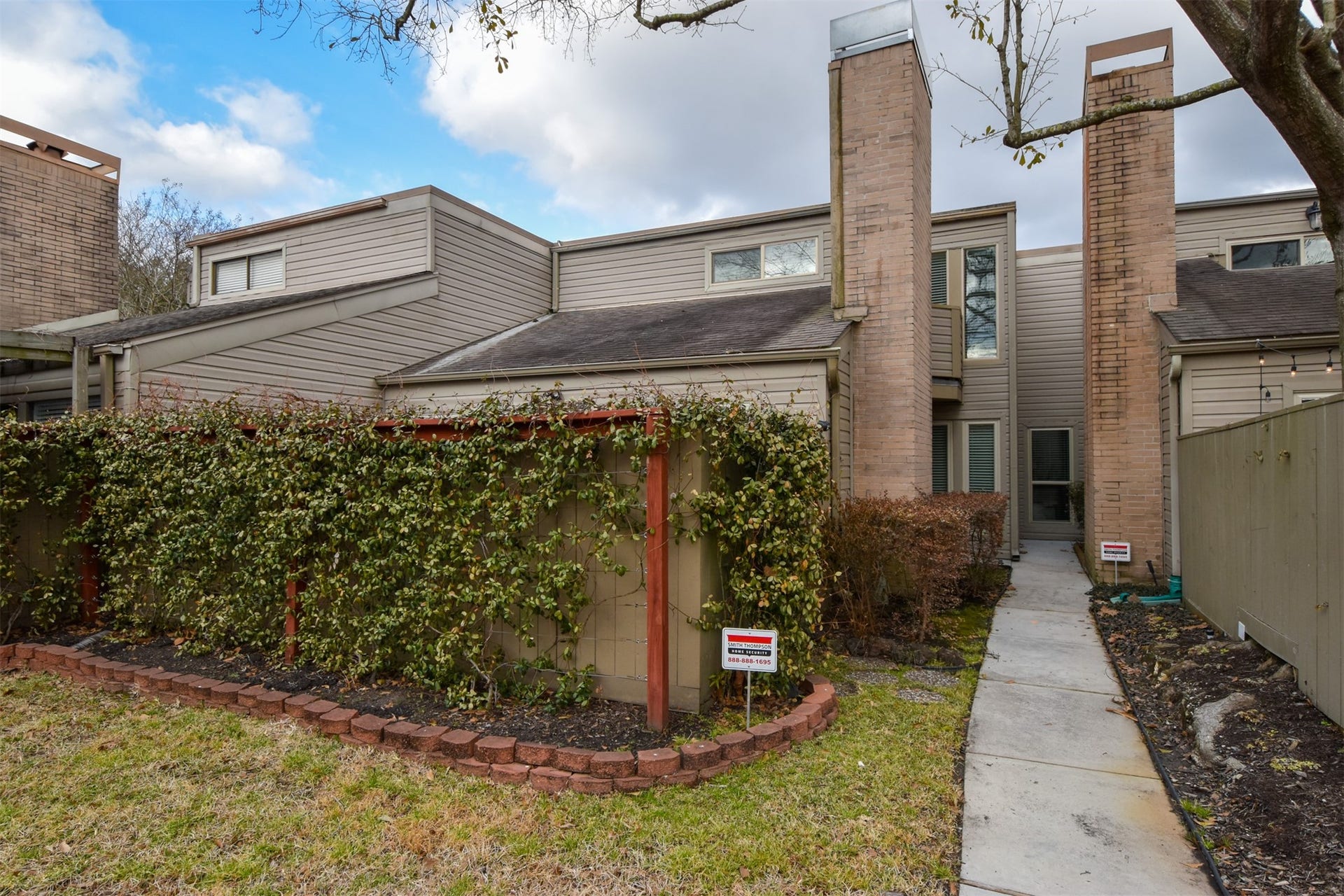 1426 Chardonnay Drive, Houston, TX 77077 1426 Chardonnay Drive, Houston, TX 77077