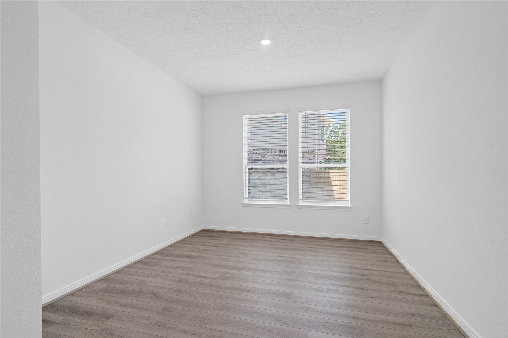 The Den offers a versatile space that seamlessly expands your living optionsperfect for a formal dining or living, home office, playroom, media space, or whatever suits your lifestyle.