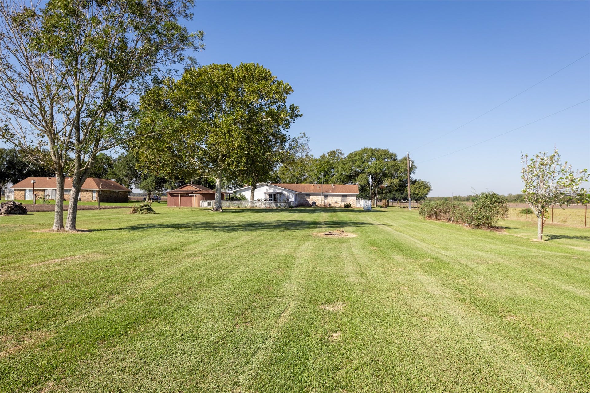 1542 Pilcik Road, Orchard, TX 77435 1542 Pilcik Road, Orchard, TX 77435