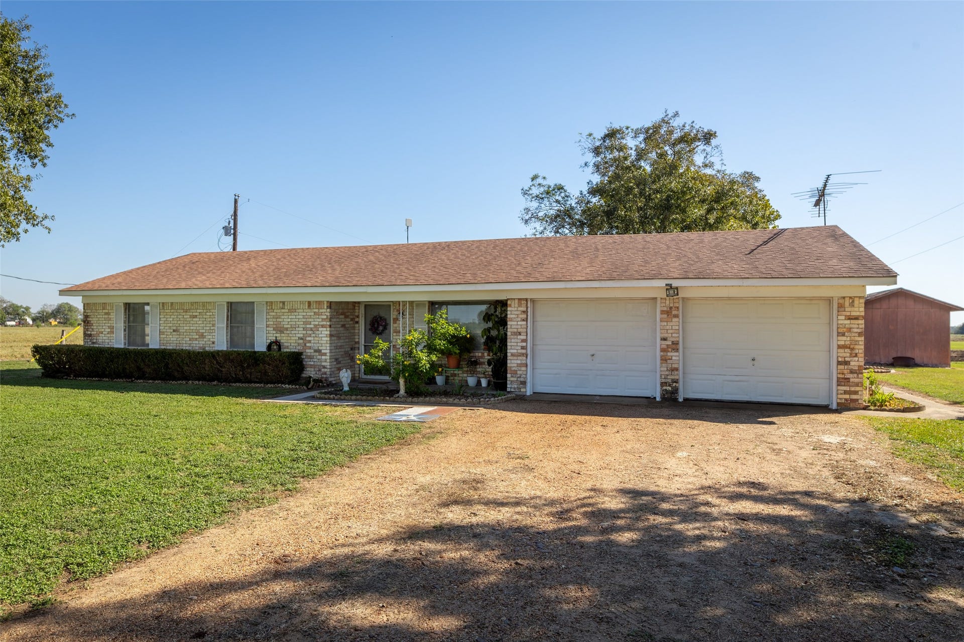 1542 Pilcik Road, Orchard, TX 77435 1542 Pilcik Road, Orchard, TX 77435