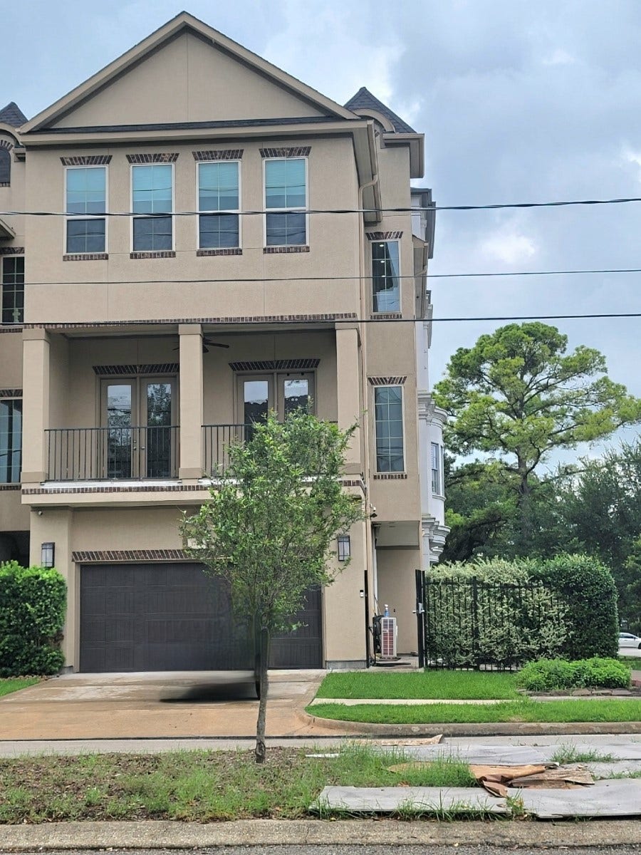 Property photo for 1702 Calumet St, Houston, TX