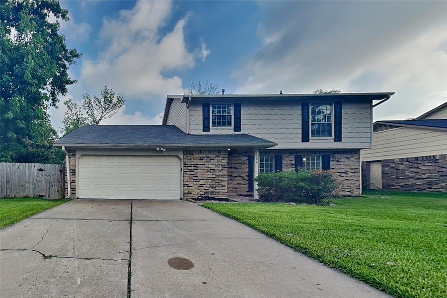 Property photo for 15506 Swan Creek Drive, Houston, TX