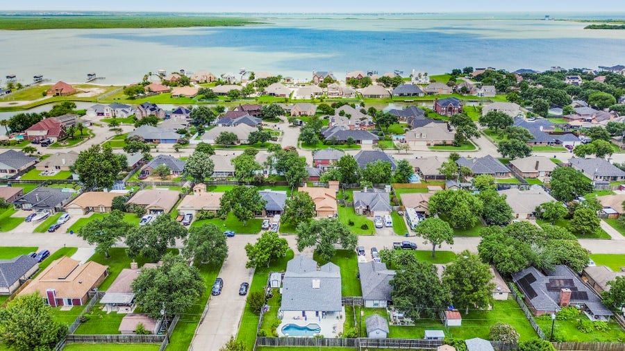 Property photo for 2525 40th Avenue N, Texas City, TX