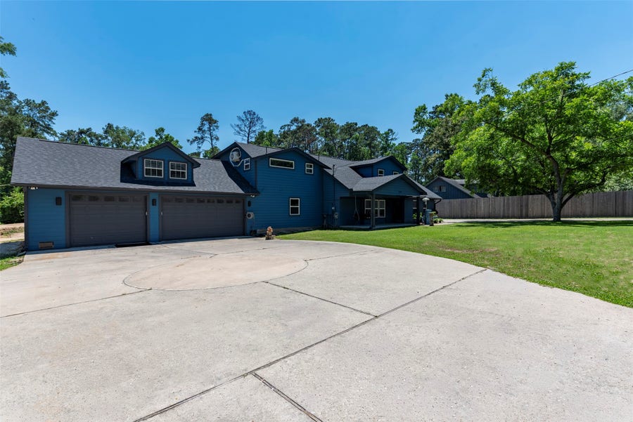 Property photo for 1522 N Plum Creek Drive, Spring, TX
