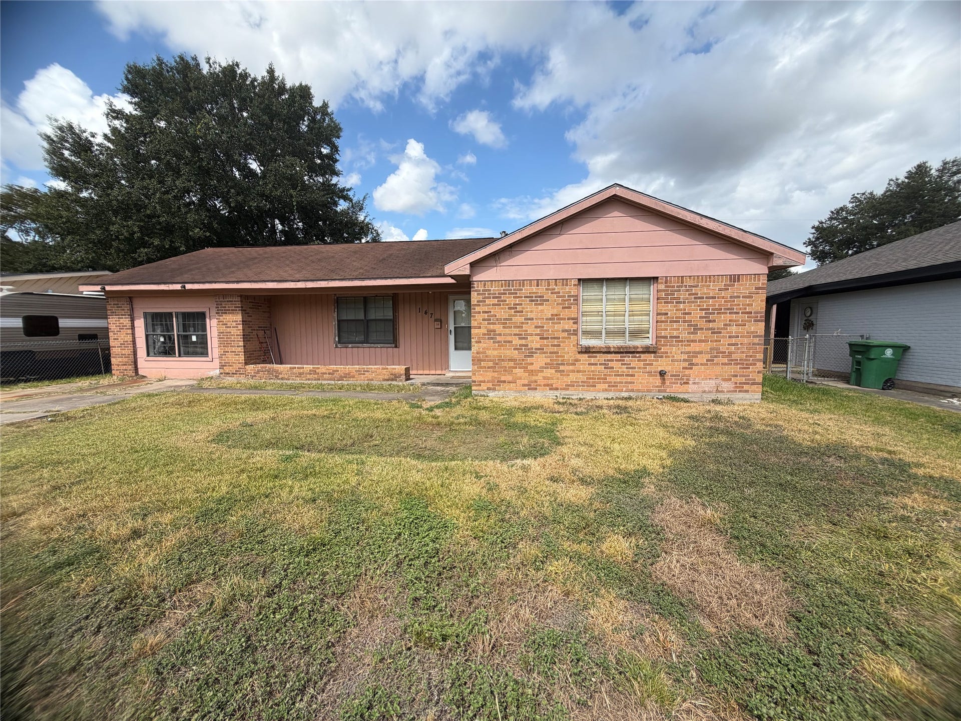 147 Victoria Drive, Houston, TX 77022